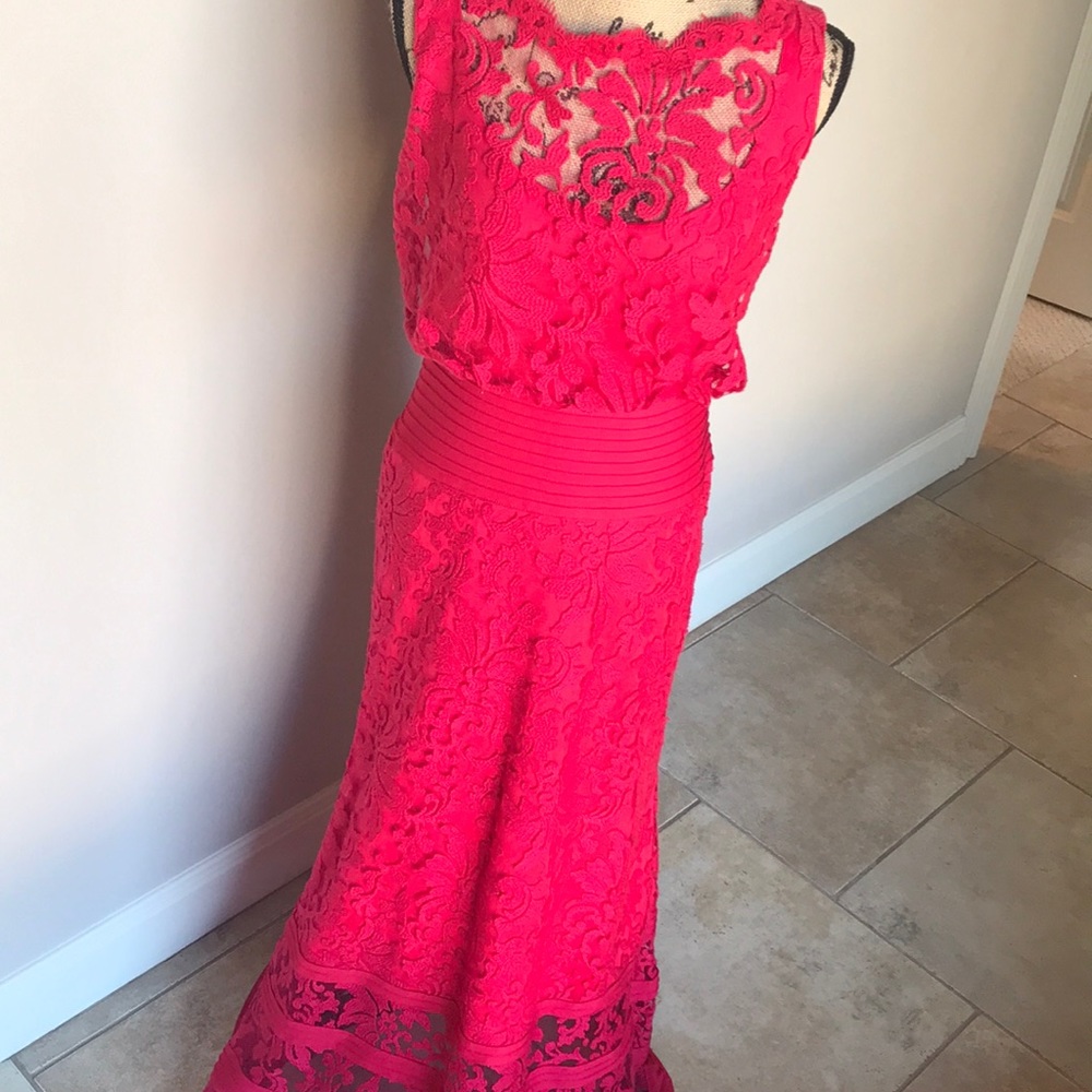 Tadashi Shoji red dress
